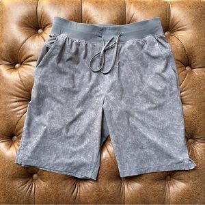 Lululemon THE Linerless Short 9”